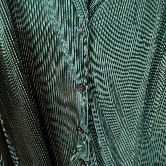 new. 2-piece set of super comfortable pants and overshirt - Picture 8 of 10